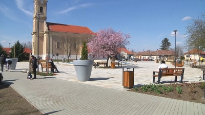 Átadták Tiszafüred új városközpontját