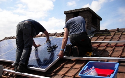 Kocsis Máté a napelemesek éves szaldóelszámolásának visszaállítását kéri a kormánytól