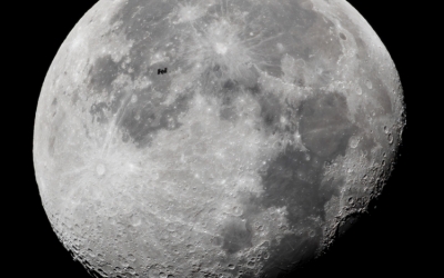 Szenzációs fotón a Hold előtt elhaladó nemzetközi űrállomás