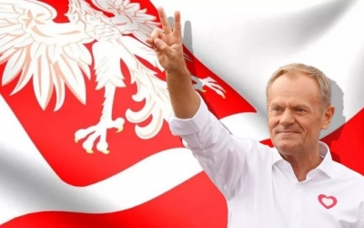 Az új lengyel kormány egyelőre nem finanszírozza a közmédiát