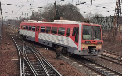 Kisiklott egy vonat a Nyugati pályaudvaron, több vonalon késésekre kell készülni