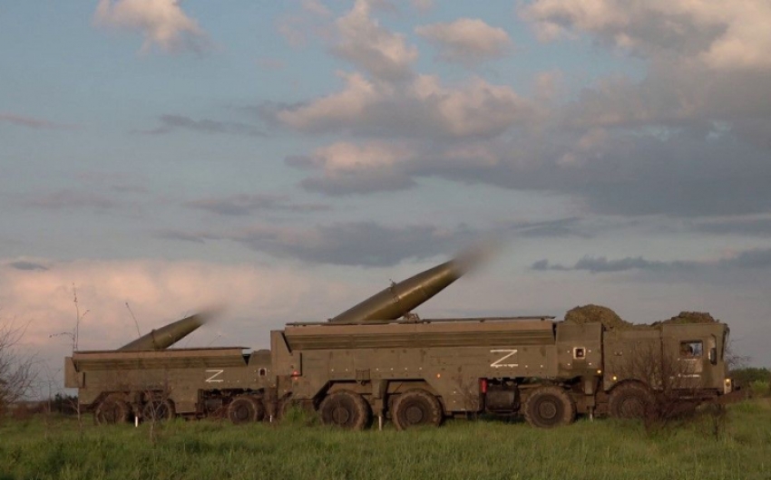 Megkezdődött a taktikai atomfegyverek bevetésére kiképző orosz hadgyakorlat